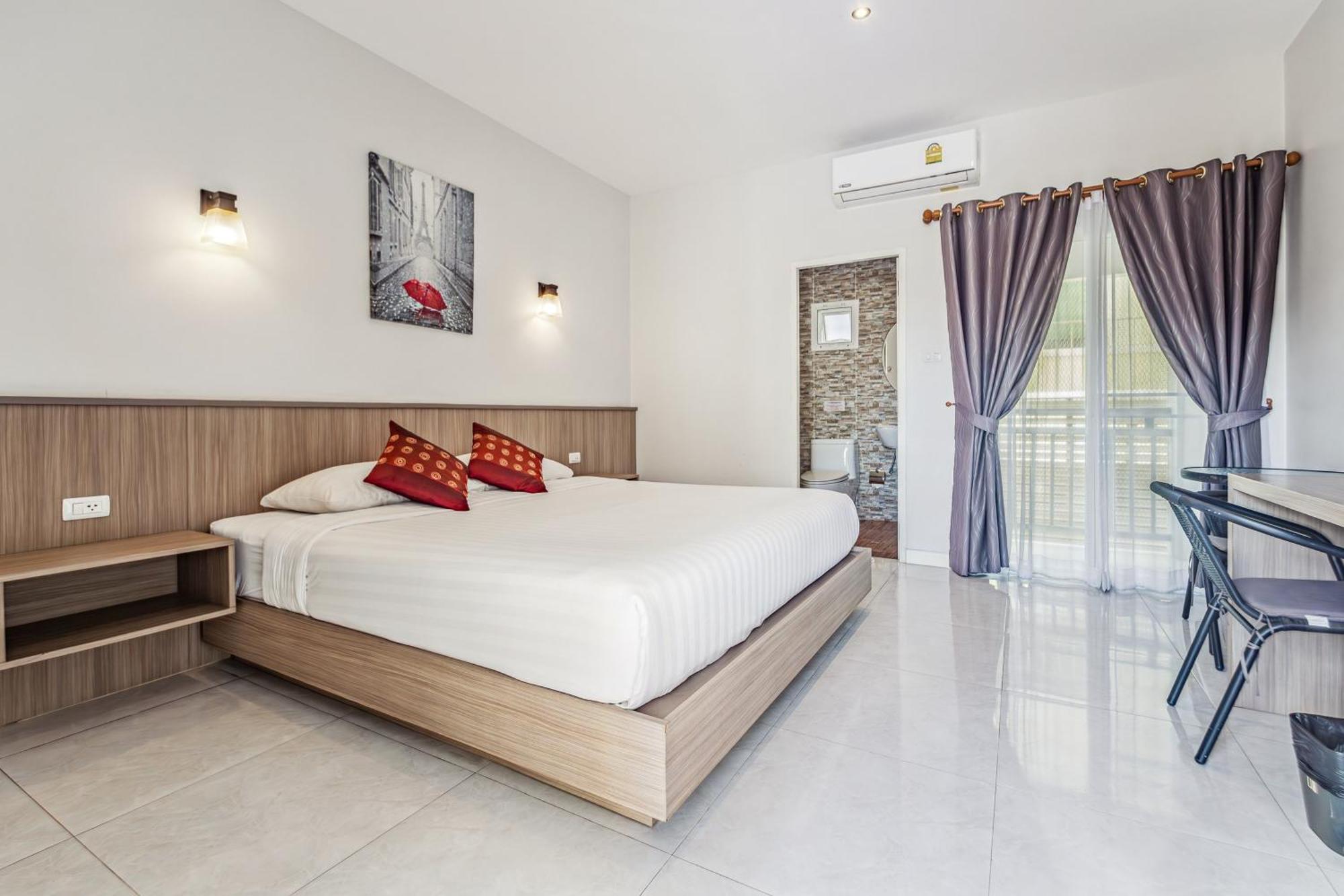 Winrisa Place Nai Yang Luaran gambar